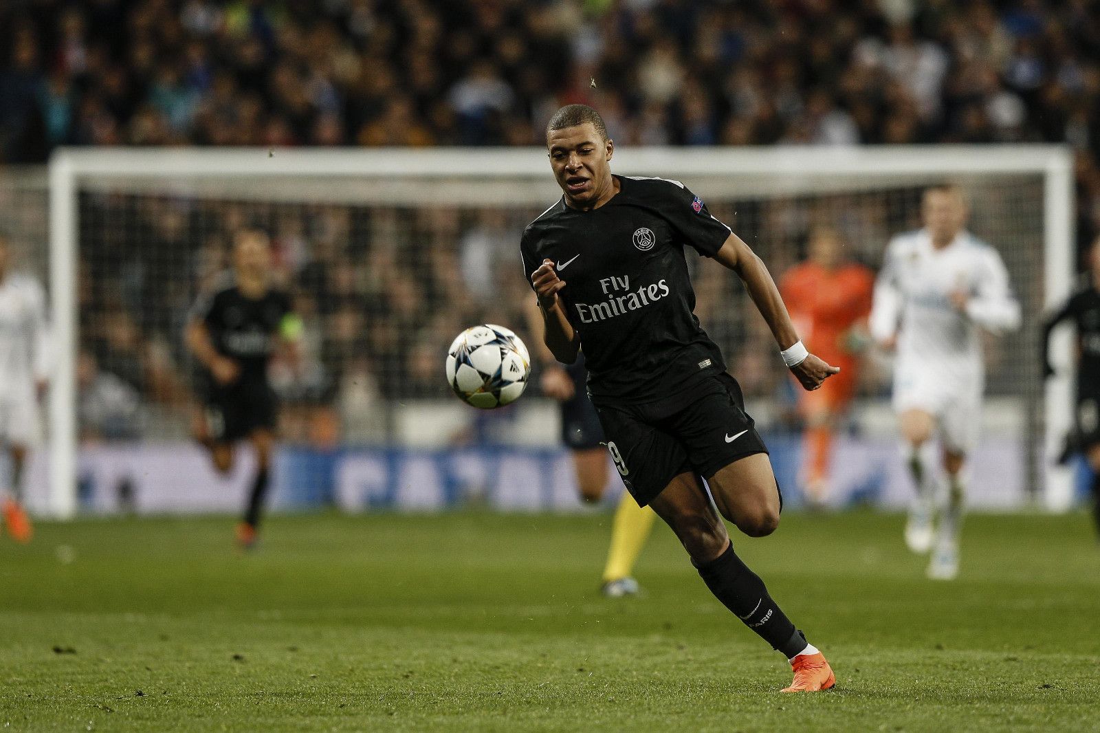 戴维：很高兴能为球队带来三分，斯帕莱蒂是位要求很高的教练