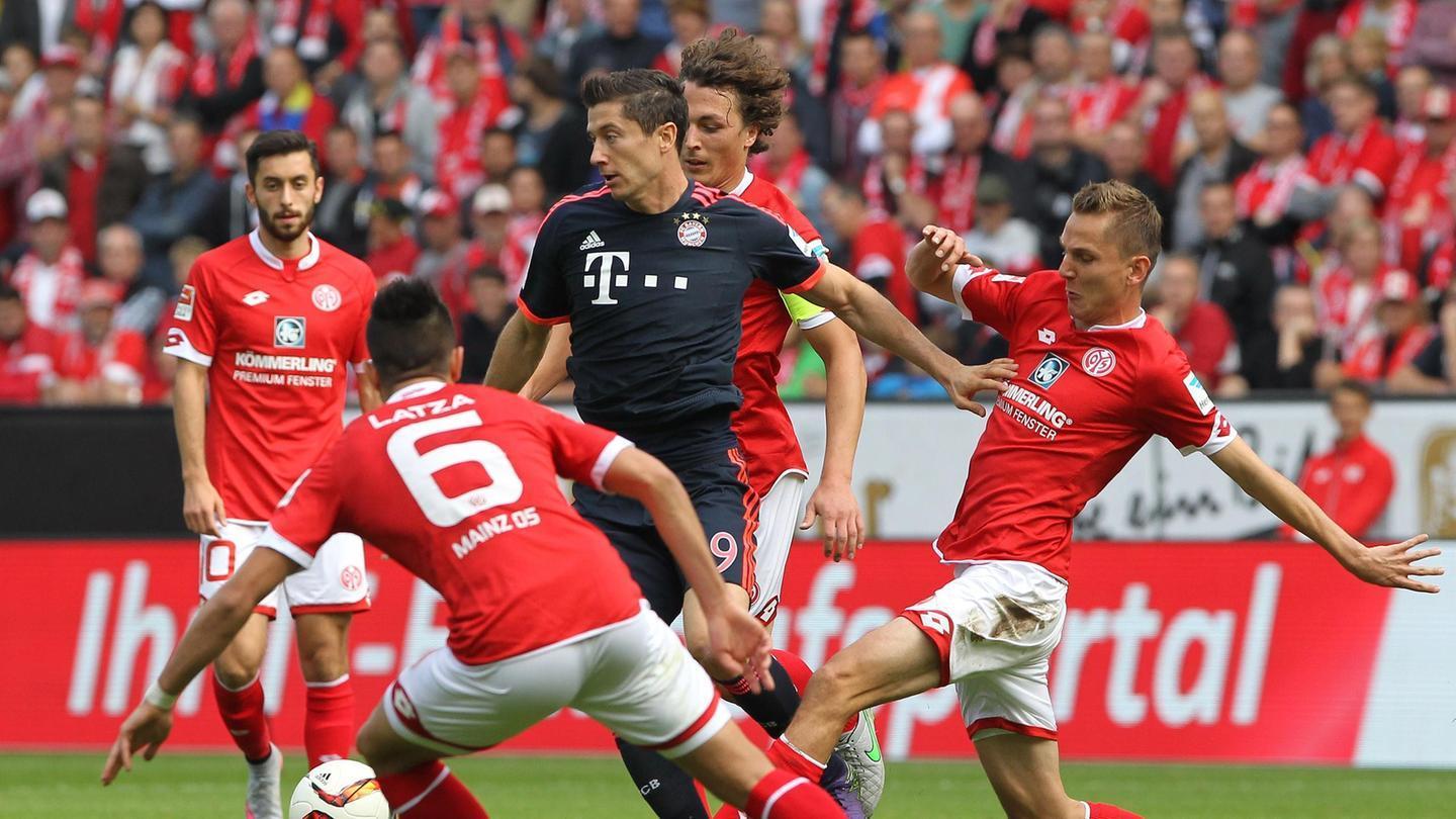 这队的前场连接太顺畅（这队前场联动极其流畅）