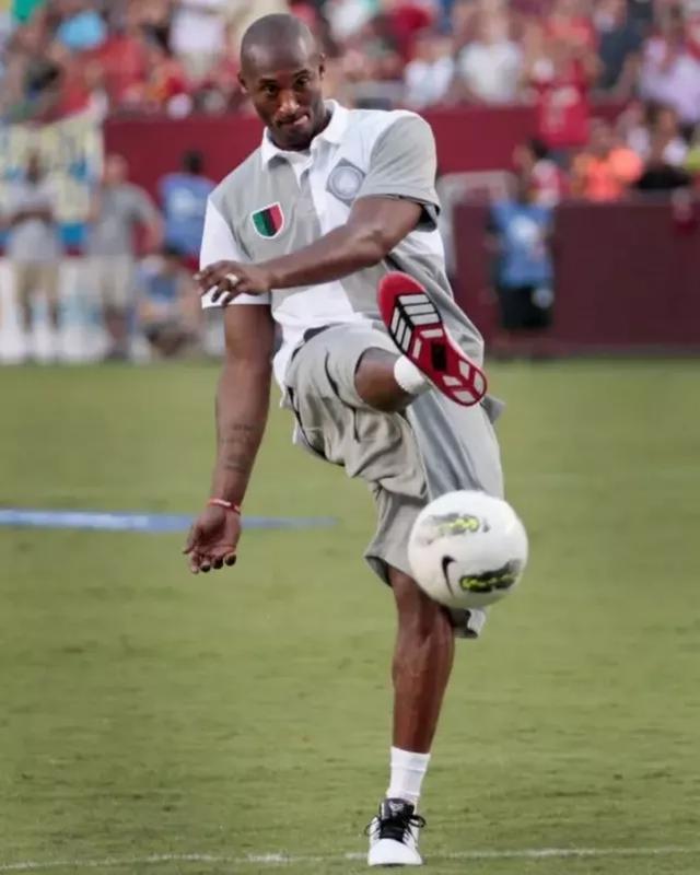 身价还得涨！尼科-帕斯13场5球5助攻，成意甲赛季首位造10球球员