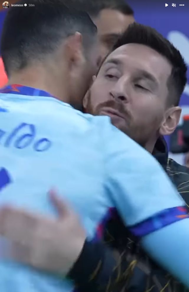 莫雷诺：第一天到米兰我还穿着卡通内裤，结果队友们都穿名牌