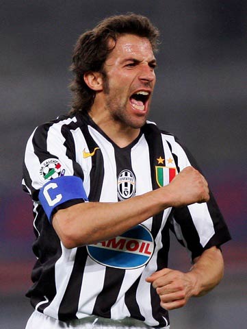 马斯切拉诺：让苏牙替补不是容易的决定，我们周中就沟通过（马斯切拉诺：安排苏亚雷斯替补并不轻松，我们已在周中提前沟通）