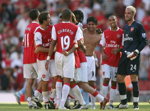 记者：姆巴佩和赫伊森回归训练，但不确定前者能否在本轮登场（记者：姆巴佩、赫伊森已恢复训练，姆巴佩本轮出战成疑）