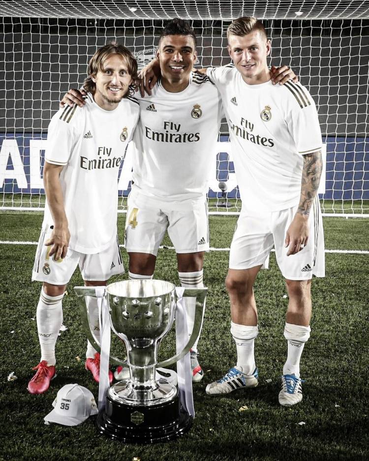 欧洲五大联赛积分榜激烈竞争（欧陆五大联赛积分榜争夺白热化）