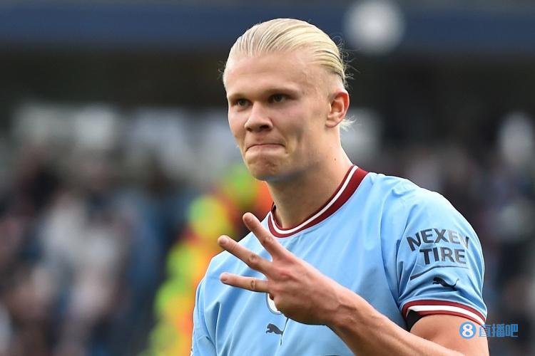 英超半场：内托冲顶破门，吉滕斯献助攻，切尔西1-0伯恩利（英超半场战报：吉滕斯送助攻，内托头球建功，切尔西暂1-0伯恩利）