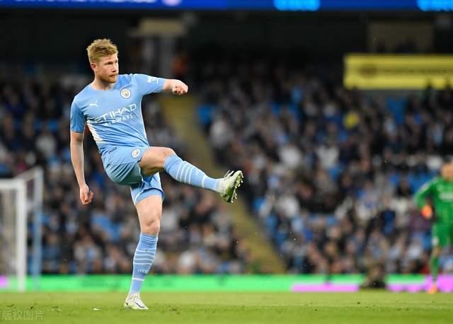 默特萨克：图赫尔敢于挑战超级球星，英格兰人还不习惯这种教练（默特萨克：图赫尔敢直面巨星，英格兰人尚未习惯这种主帅）