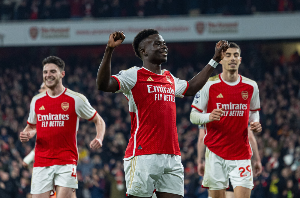 罗马税前年薪排名：迪巴拉1290万断崖领跑，利昂-贝利650万第2（罗马队税前薪资榜：迪巴拉1290万一骑绝尘，利昂-贝利650万位居第二）