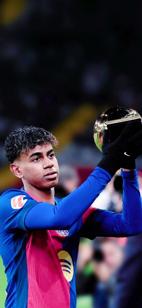 我又拥有新球衣啦！葡萄牙2026世界杯特别款球衣...（新战袍到手！葡萄牙2026世界杯特别版球衣）