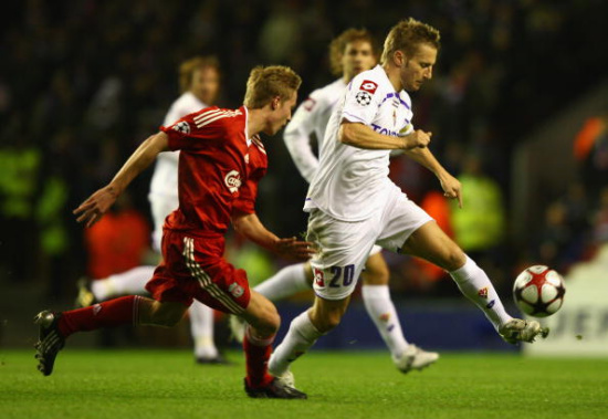 28球，B费升至葡萄牙队史射手榜第六位（B费收获28球，升至葡萄牙队史射手榜第六）