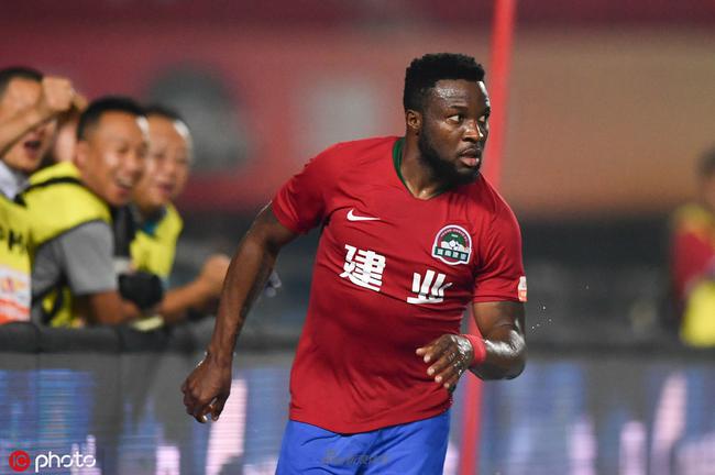 记者：皇马与毕巴赛前管理层将不进行正式会餐，两队关系很好