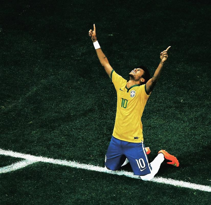 卡洛斯-奥古斯托：我还需要提高，这样才能为国家队做好准备（卡洛斯-奥古斯托：唯有持续进步，才能为国家队做好准备）