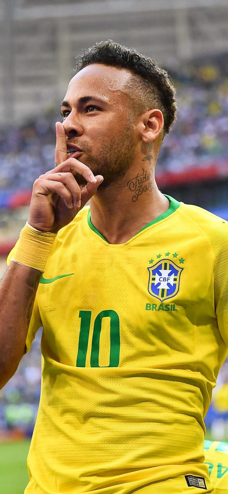 赛后情书：英超大结局阿森纳夺冠利好曼联，皇马逼平升班马（赛后速递：英超收官阿森纳称王利好曼联，皇马遭升班马逼平）