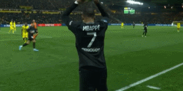 用30年的努力，厨师李宗元师傅把最宝贵的年华，毫...（三十年砥砺精进，厨师李宗元将最美年华献给灶台）